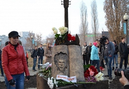 Памятник Горшеневу в Воронеже