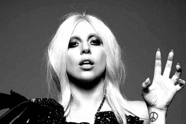 Lady Gaga номинирована на «Золотой глобус»