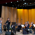 Скрипач Дмитрий Коган и дива Мария Максакова на благотворительном новогоднем концерте