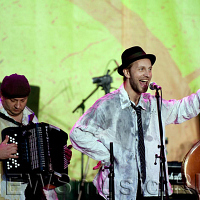 Мамакабо 2011, Billy's Band