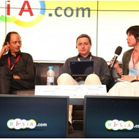 rAsia.com 2012 Кристиан Ульф-Хансен / Christian Ulf-Hansen - Основатель компании Plan C Management, телекомпании Big Feat Films и фирмы грамзаписи Telescopic Baby (Великобритания), Вадим Пономарев (NEWSmusic.ru) и Чжоу Сянь Юнь / Yulduskhon, художник, мас