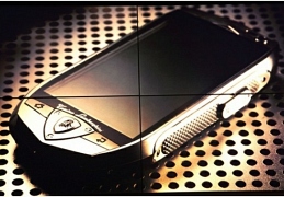 rAsia.com 2012 Мировая премьера нового супертелефона Tonino Lamborghini TL 700 от супербренда Lamborghini