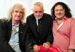 Игорь Саруханов встретился с Брайаном Мэй и Роджером Тейлор из легендарной группы "Queen"