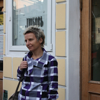 Светлана Сурганова будет читать стихи