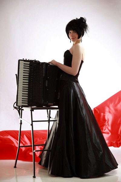 Мария Власова (аккордеон)