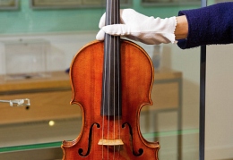 льт Страдивари из коллекции Королевской академии музыки