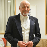 Владимир Минин