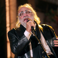 Demis Roussos