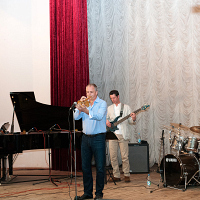 Иенс Линдерман и  «Brassfire»