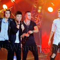 Mband, Arena