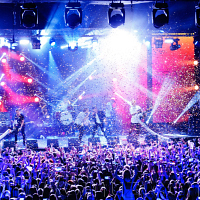 Mband, Arena