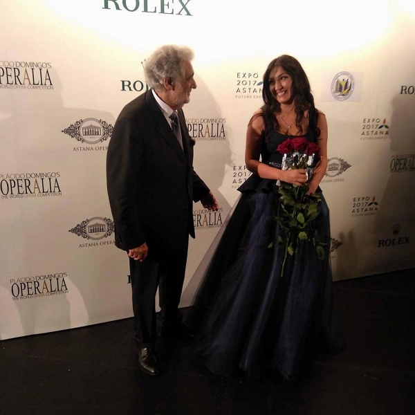 Пласидо Доминго и Кристина Мхитарян на конкурсе Operalia