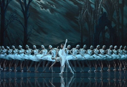 St-Petersburg-Ballet-Theatre-bring-Swan-Lake-to-the-London-Coliseum-1475033