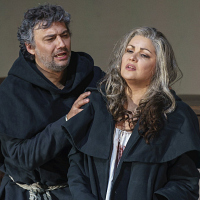 1212 Anna Netrebko as Leonora and Jonas Kaufmann as Don Alvaro (c) ROH 2019 photograph by Bill Cooper