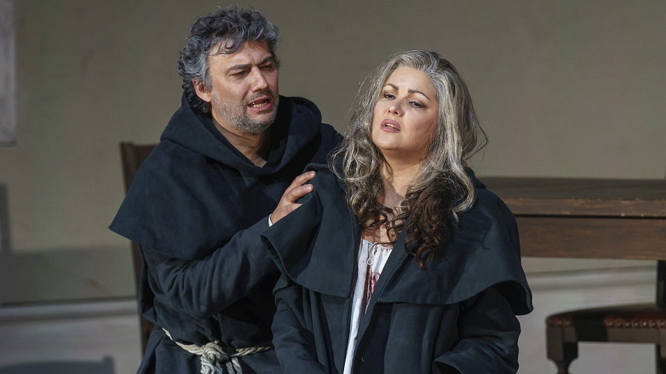 Anna Netrebko (Leonora) и Jonas Kaufmann (Don Alvaro)