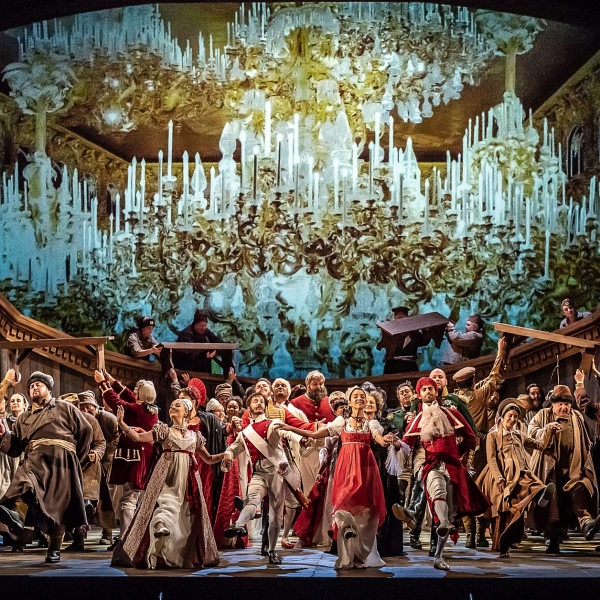 «Война и мир» Прокофьева Welsh Opera House