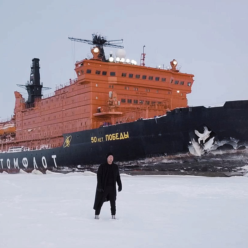 Митя Фомин снял клип в Арктике
