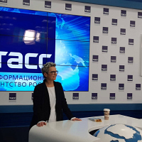 Пресс-конференция Светланы Сургановой
