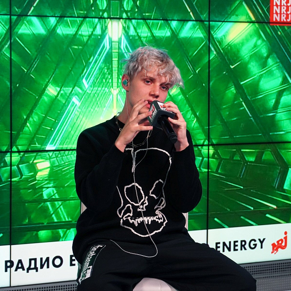 Live-премьера нового хита Вани Дмитриенко прошла на Радио ENERGY