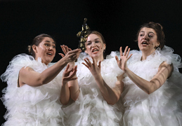 Волшебная флейта на фестивале Башмета Три дамы в исполнении Альбины Тонких, Елизаветы Нарсия и Ульяны Бирюковой
