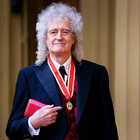 Гитарист Queen Брайан Мэй получил рыцарский титул