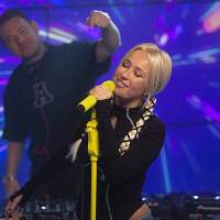 DJ SMASH и Клава Кока устроили живую премьеру нового трека