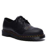 NIN-Dr-Martens-sytle-2