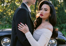 Demi Lovato вышла замуж