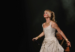 Валерия в КЗ Москва