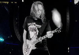Гитарист Metallica Кирк Хэмметт назвал Тейлор Свифт «проектом ЦРУ»