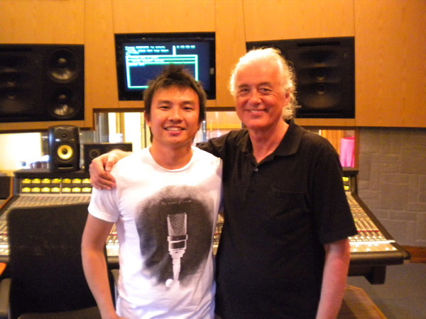 Karma Sound Studios. Jimmy Page во время записи своего последнего альбома