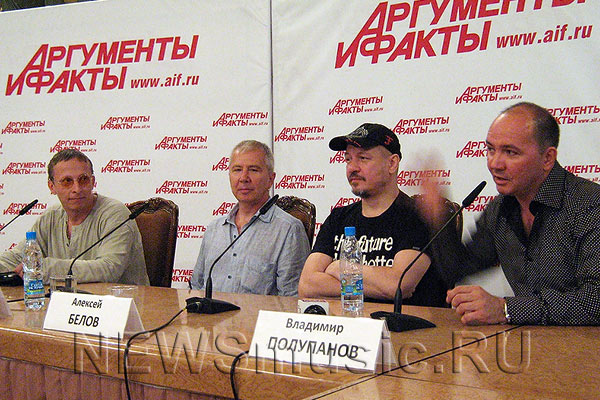 Слева направо: Иван Охлобыстин, Алексей Романов, Алексей Белов и Владимир Полупанов