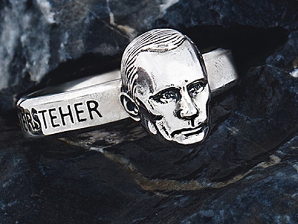 Перстень с Путиным.jpg