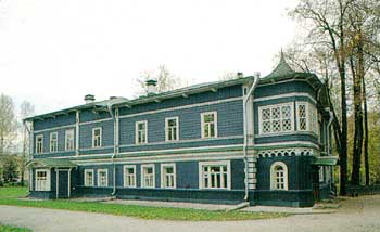 Дом-музей Чайковского.jpg