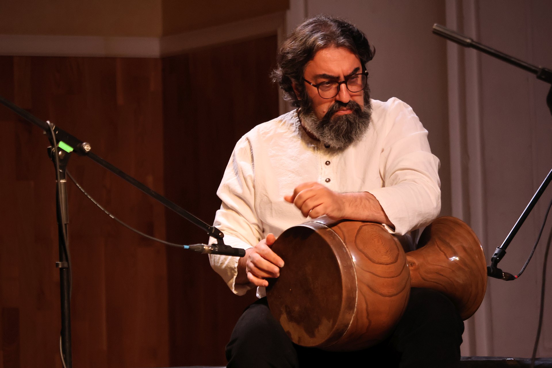 Навид Афгах (томбак)