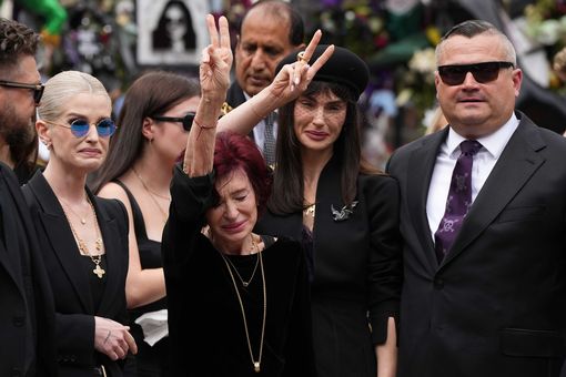 1_Funeral-ceremony-for-Ozzy-Osbourne-in-Birmingham.jpg